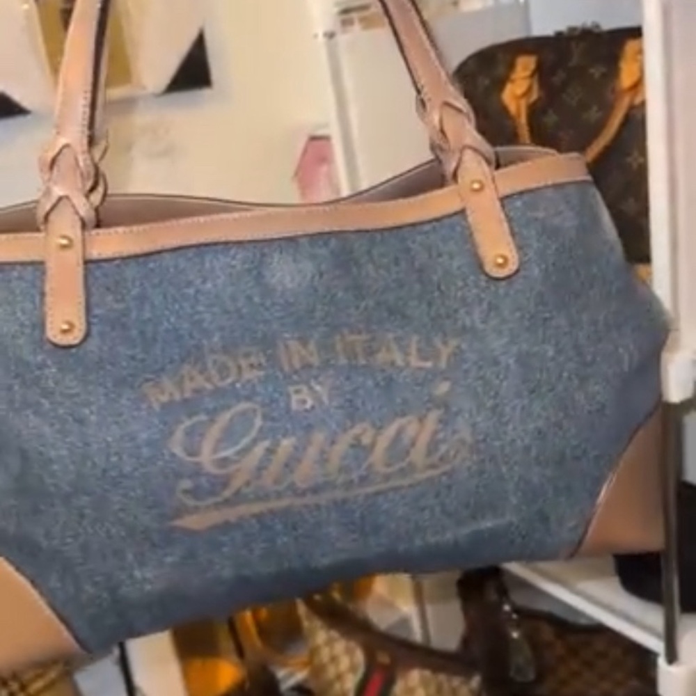 💯Gucci Brown and Denim  Shoulder Bag with Leather Accents - Picture 2 of 3